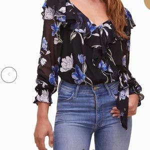 ASTR the label floral Flowy top bodysuit